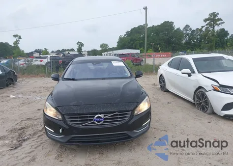 2014 Volvo S60 T5 из США, поврежденный, VIN YV1612FS4E1290301